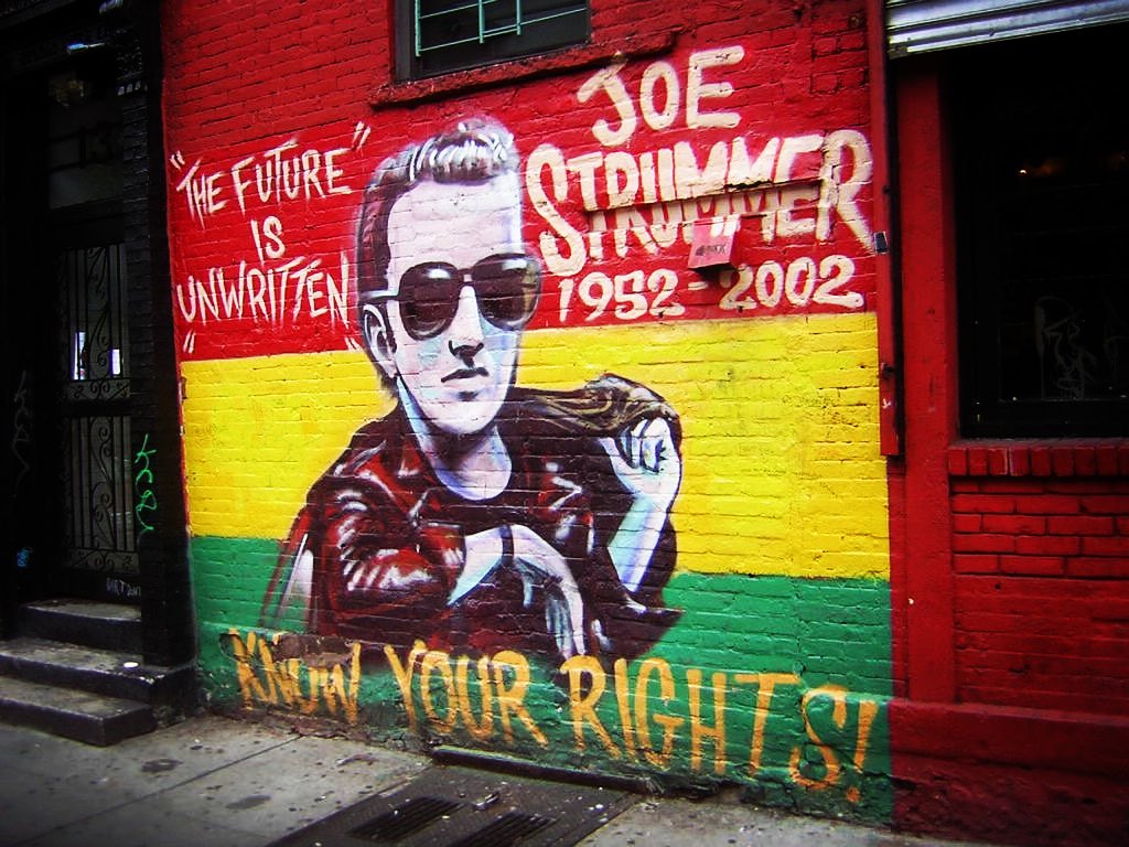 Fresque murale à New York en 2006, en hommage à Joe Strummer
