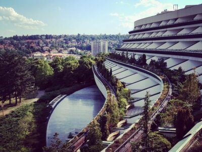 Hôtel Praha à Prague en 2012 (détruit en 2014)