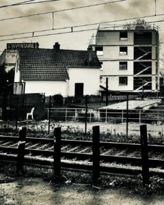 Rails et chantier abandonné à Villeneuve Saint-Georges